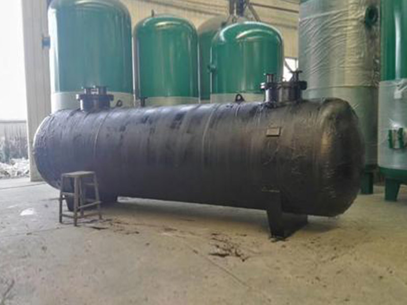 小型(xing)儲油鑵